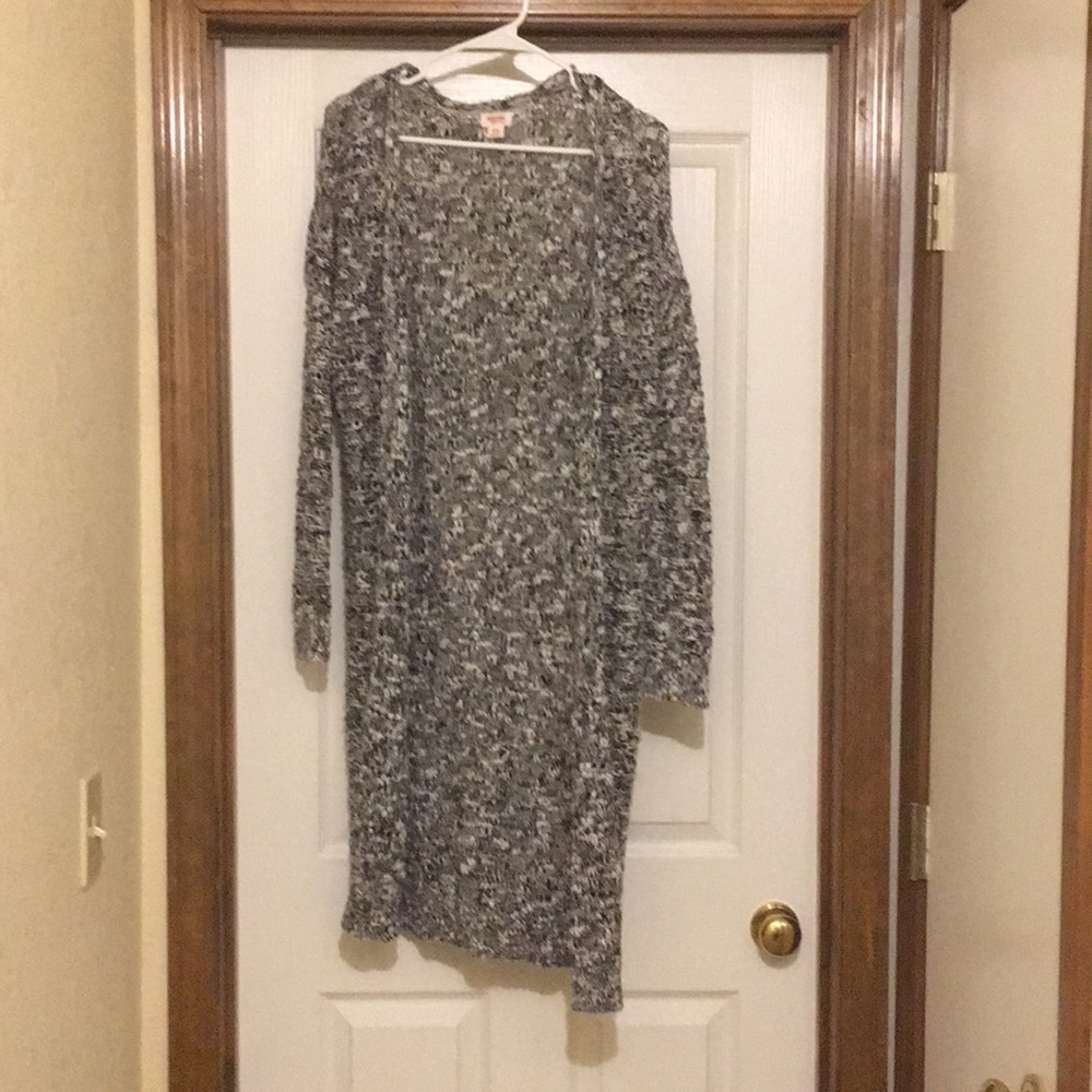 Size Medium black and white cardigan